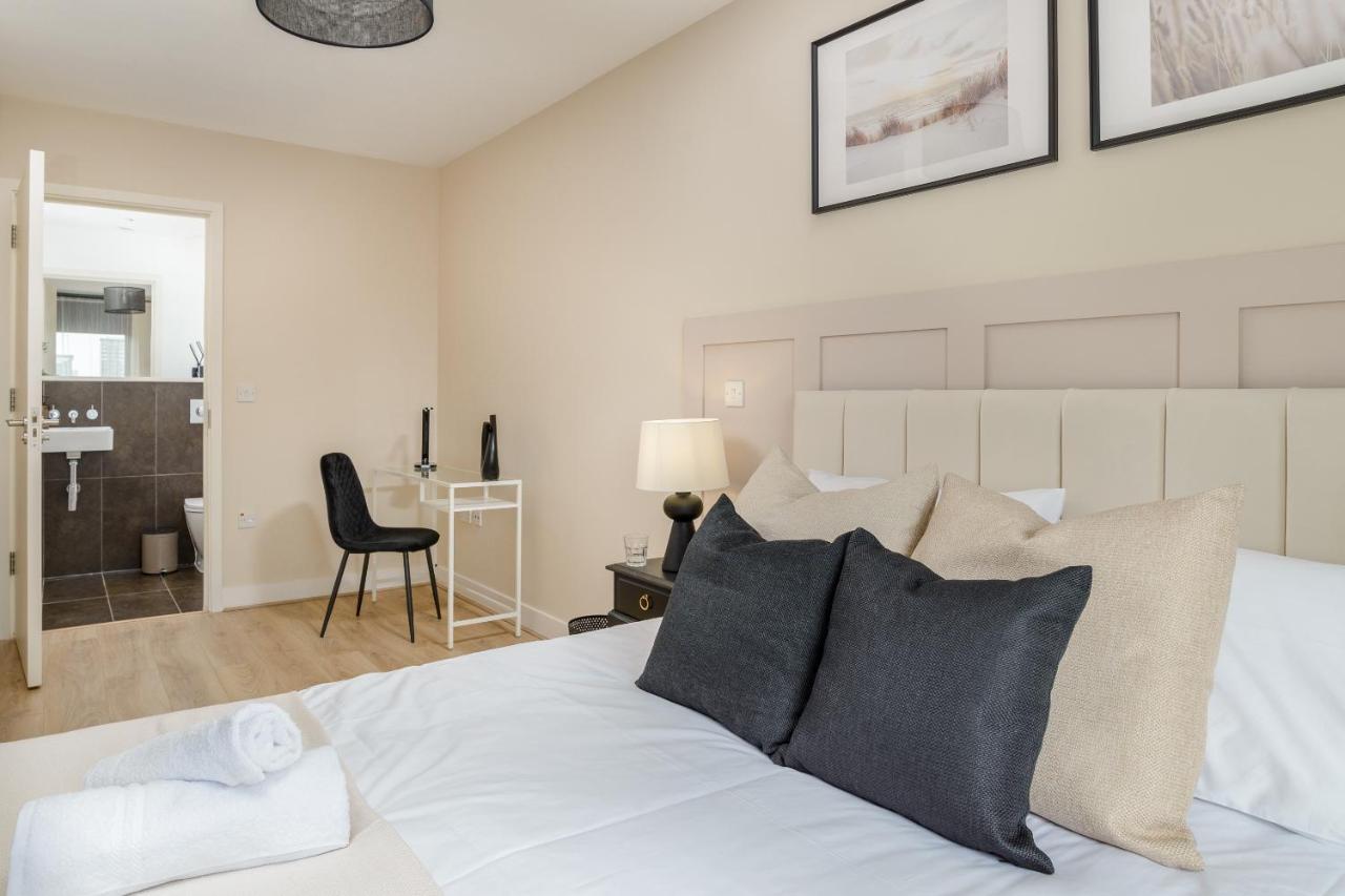 Premium Apartment - Allocated Parking - Great Location Plymouth Extérieur photo
